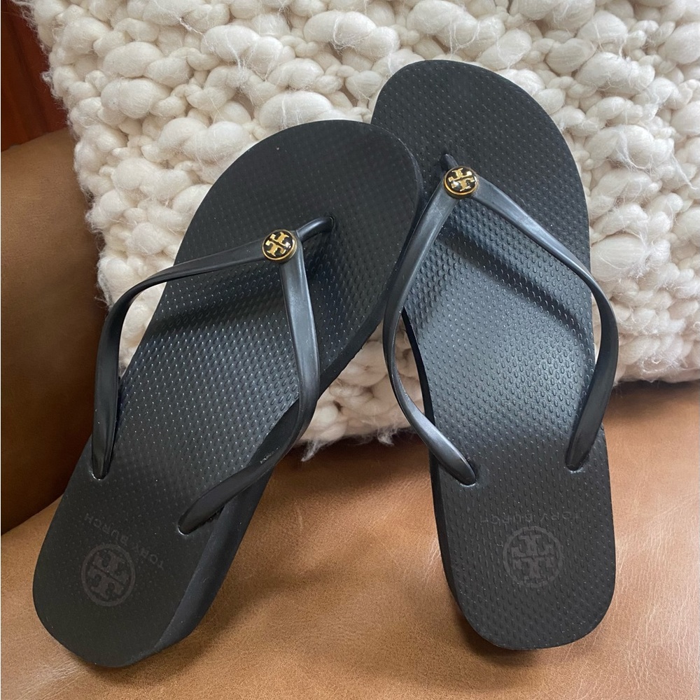 TORY BURCH WEDGE THIN FLIP FLOP